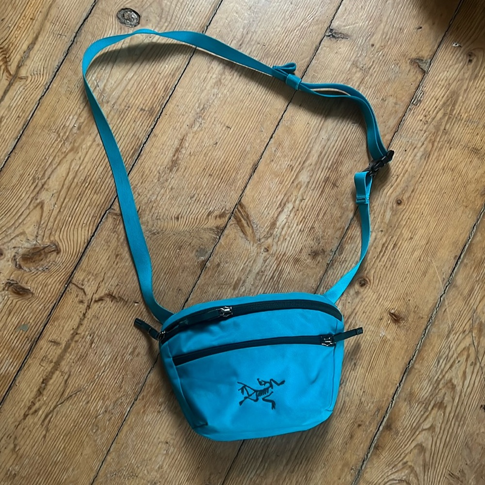 Arc’teryx Mantis bag